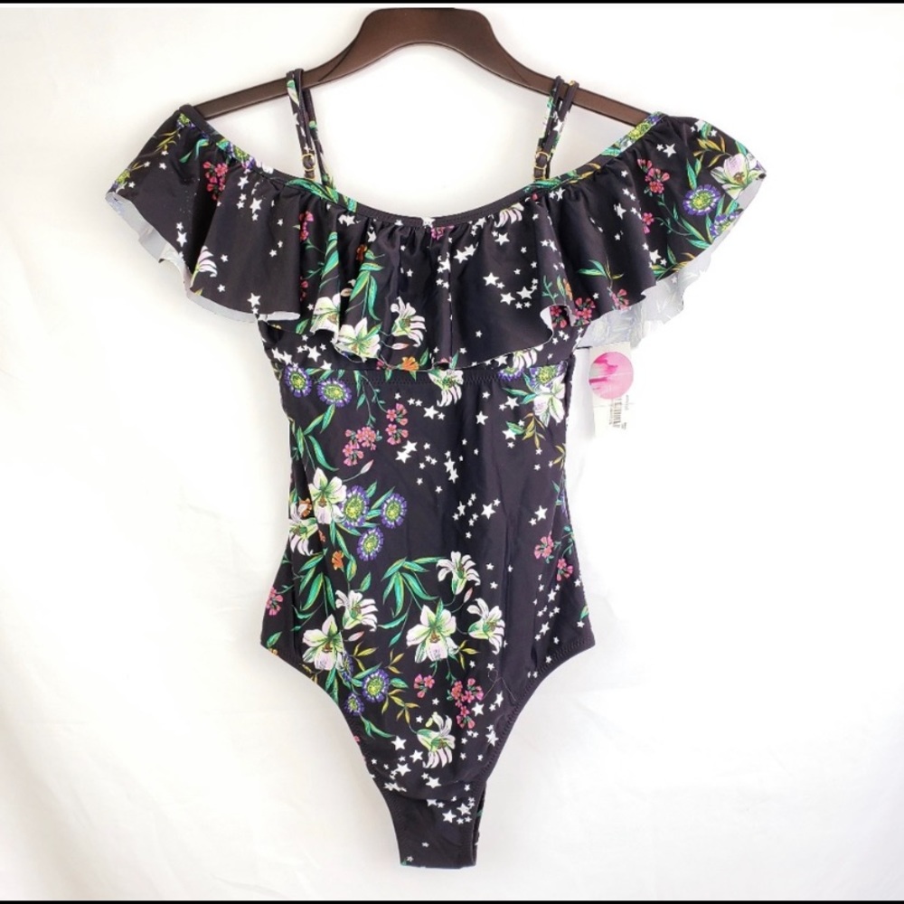 Raisins Maui One-piece